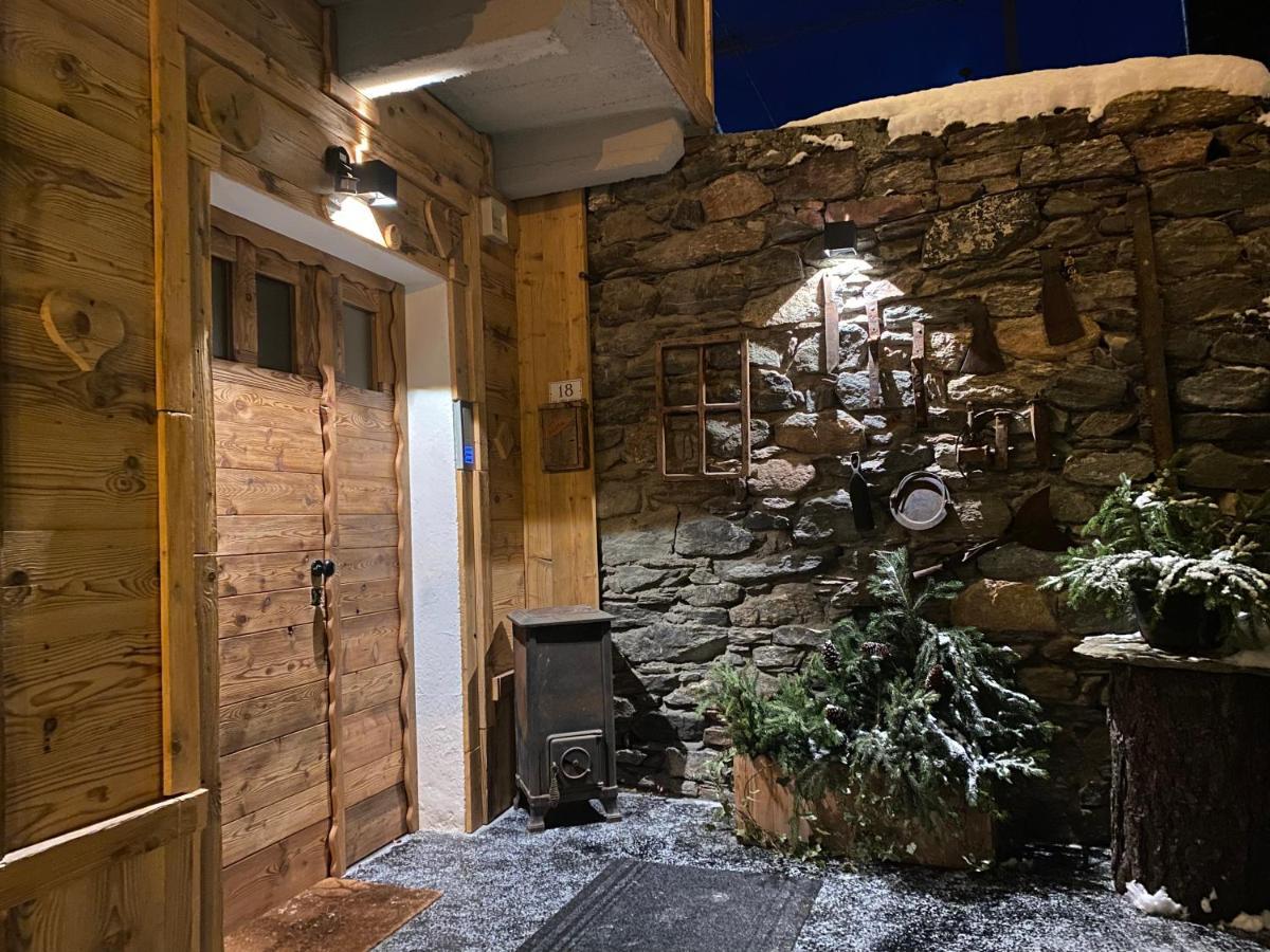 Maison Rongier Nel Centro Di Cogne Εξωτερικό φωτογραφία