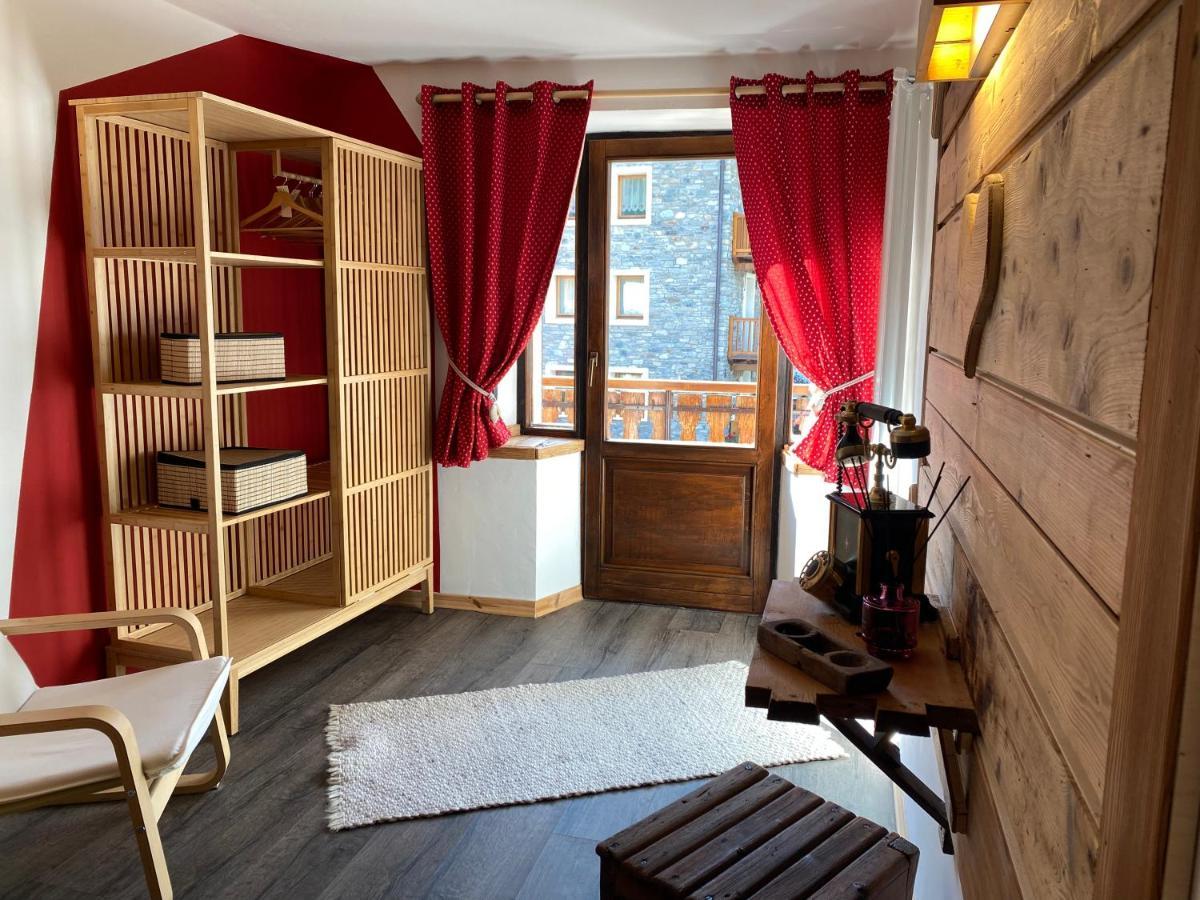 Maison Rongier Nel Centro Di Cogne Εξωτερικό φωτογραφία